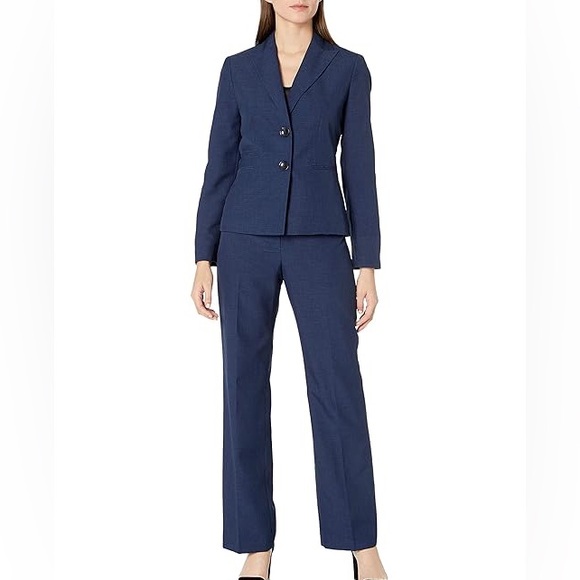 Le Suit Pants - Le Suit Women’s Navy Blue Work Suit – Size 10 Pleated Pants Excellent Worn once